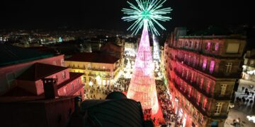 la imagen más espectácular e icónica de la Navidad de Vigo 2023-24