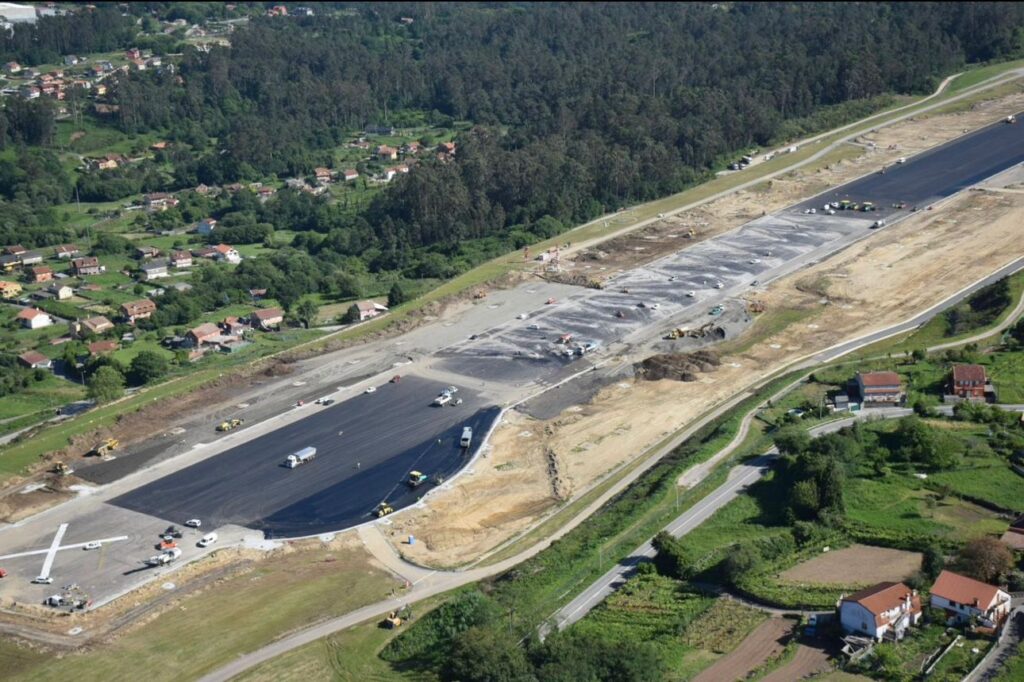 La impresionante reparación del aeropuerto de Vigo: las obras de Peinador a vista de pájaro