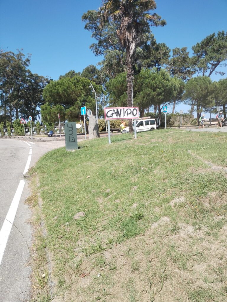Pintadas vandálicas para 'reivindicar' un barrio de Vigo