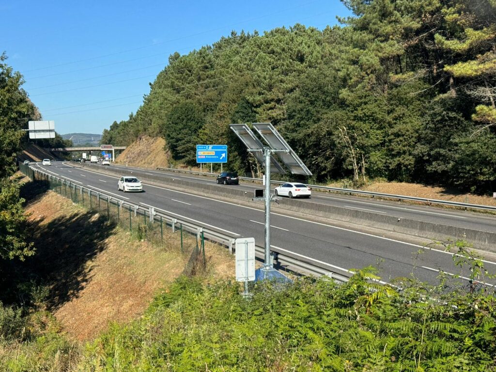 Más radares en Vigo: dos nuevos postes medirán la velocidad en tramo en la AP-9