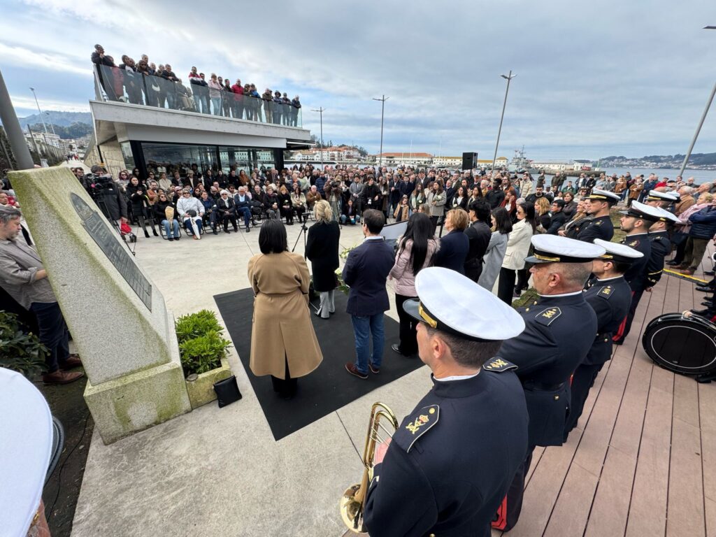 homenaje fallecidos naufragio villa de pintanxo